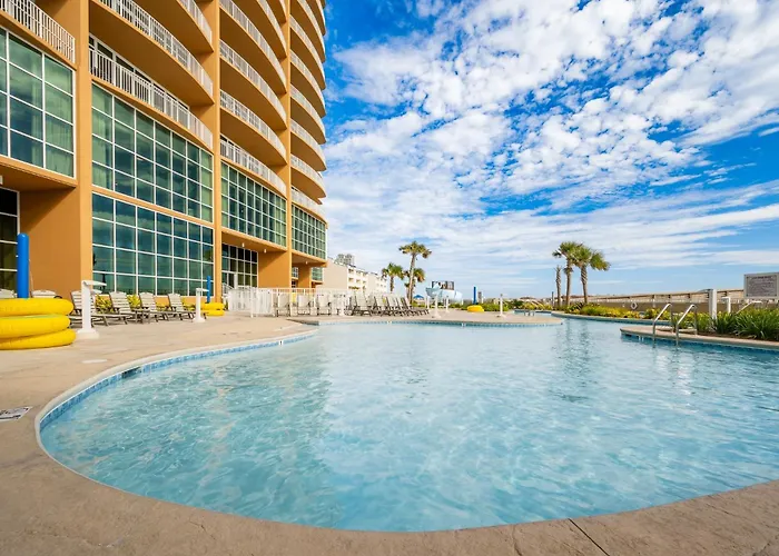 Phoenix Gulf Towers 901 Apartment *