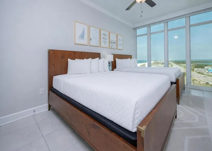 Phoenix Gulf Towers 901